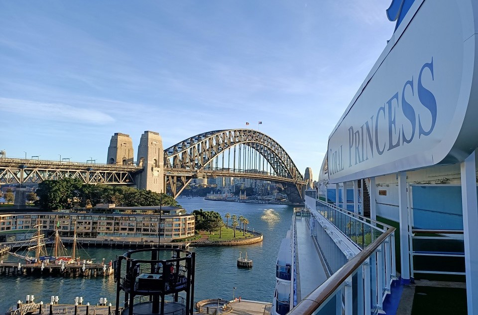Coral Princess Sydney Harbour Bridge