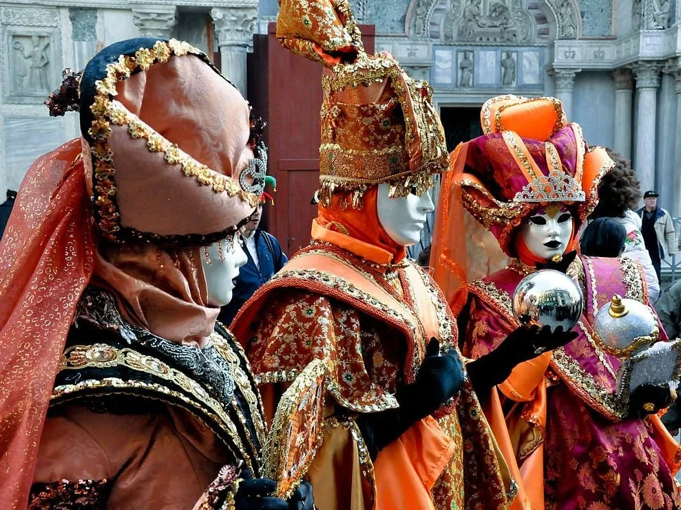 Carnevale di Venezia 2010 - Giorgio Minguzzi from Italy CC BY SA 2.0 via Wikimedia Commons