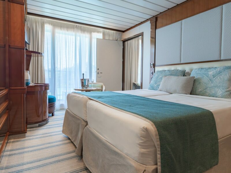 Le Paul Gauguin Balcony Stateroom