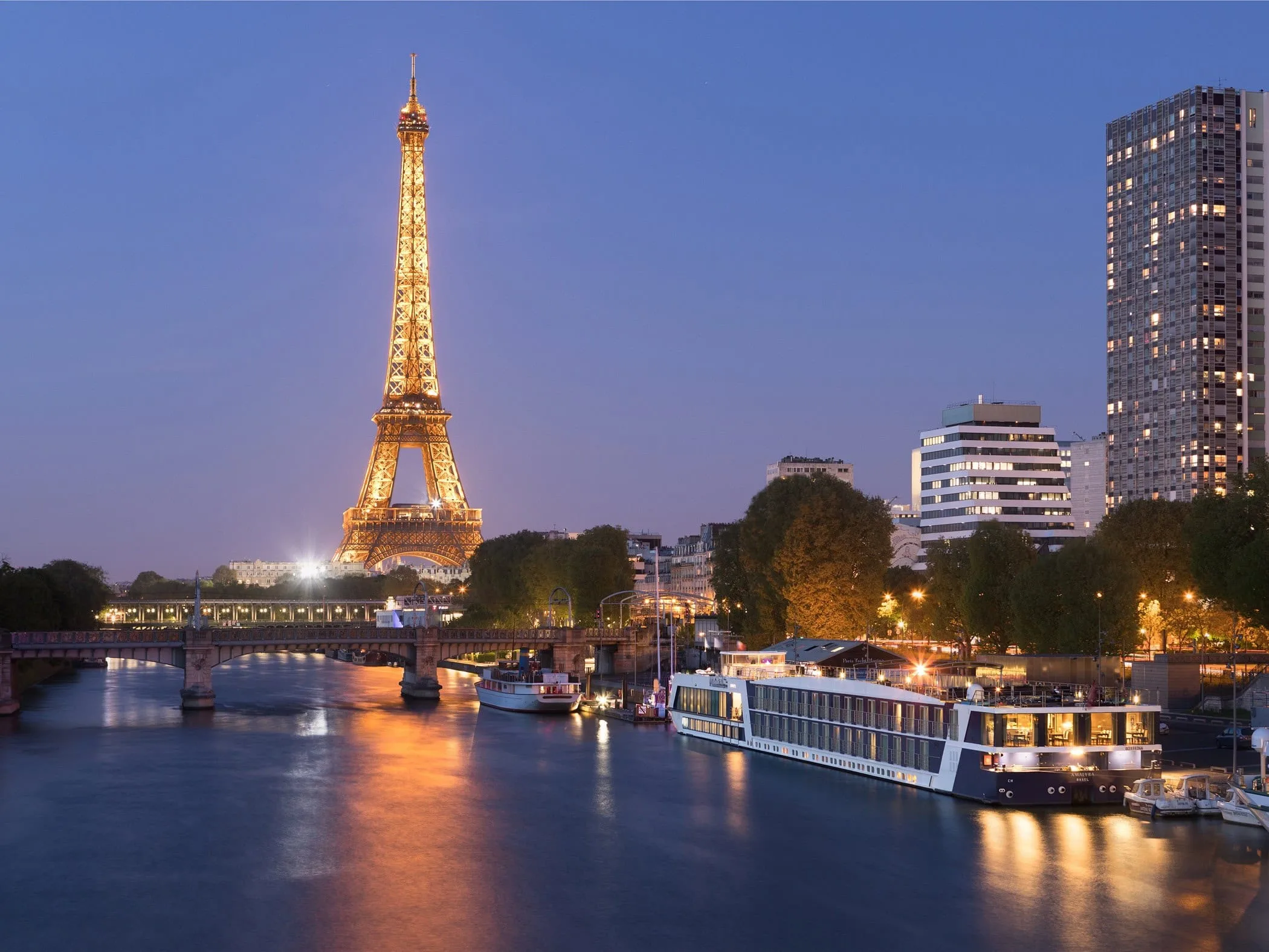 AmaLyra in Paris