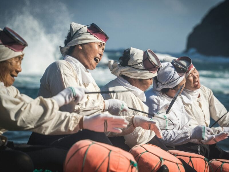 Haenyeo of Jeje Island - Image by John Ko on Unsplash