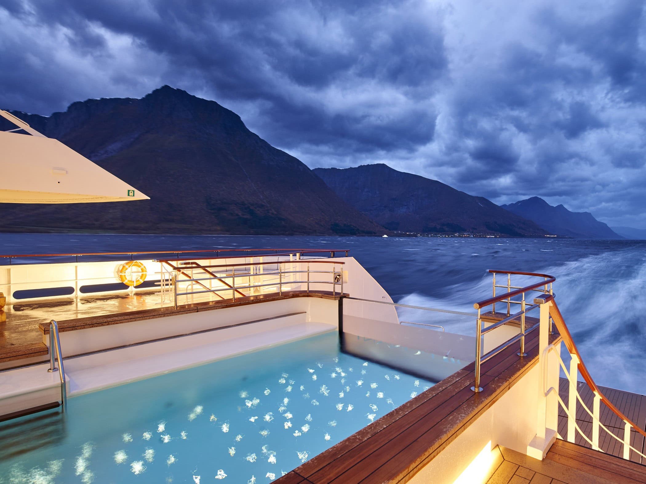 Champlain Begen Oct 2018 ©PONANT-Mike