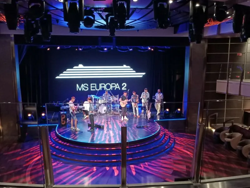 EUROPA 2 Theatre