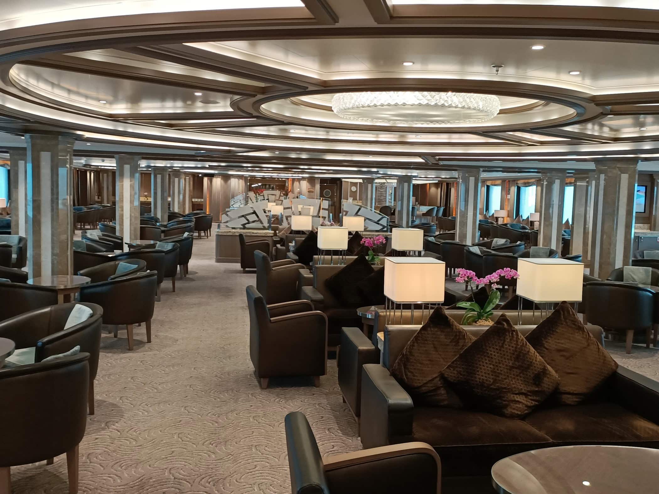 Silver Muse - Dolce Vita