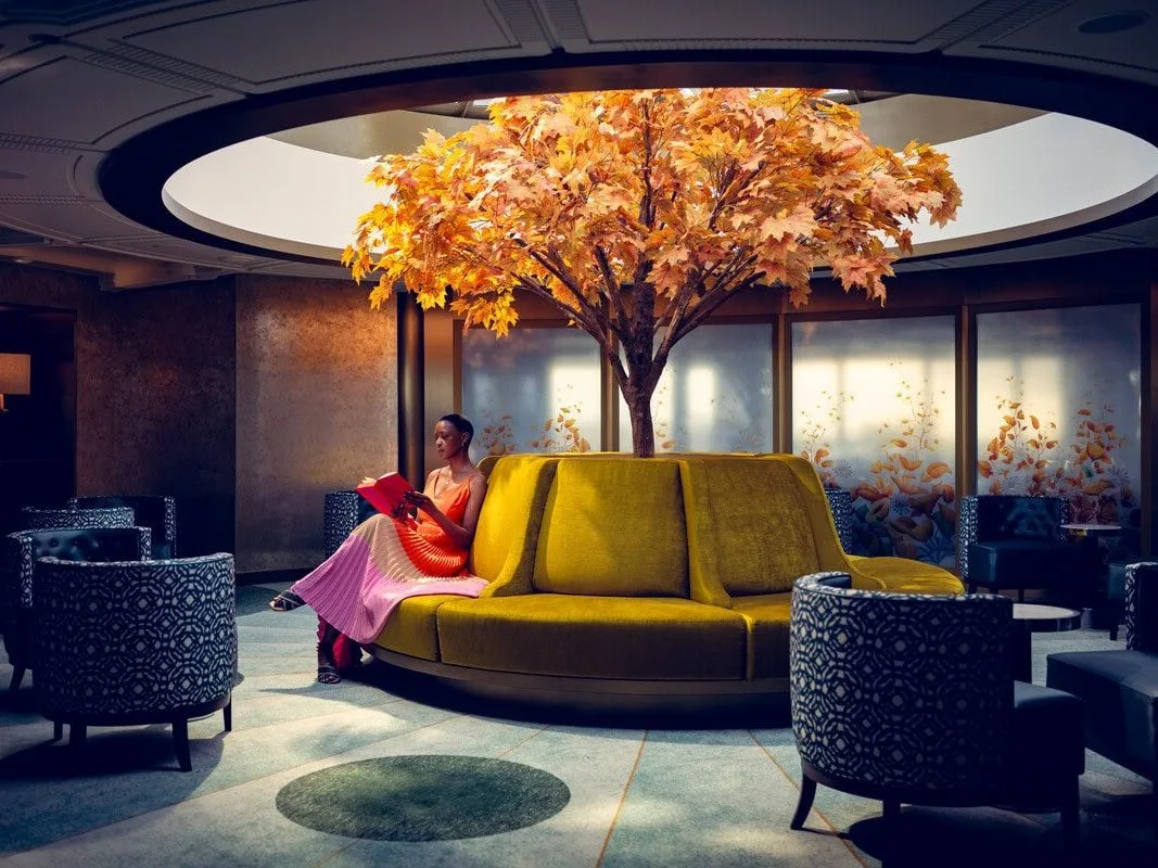 Queen Anne - Grills Lounge