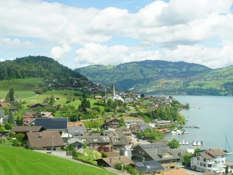 Faulensee village Bern Region
