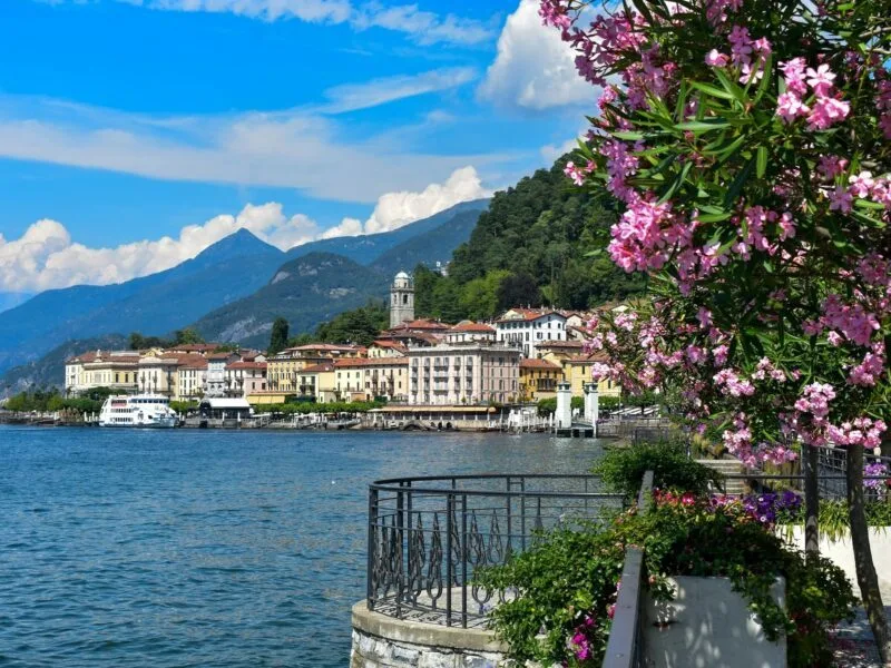 Como Italie - Image by Jesper Brouwers on Unsplash